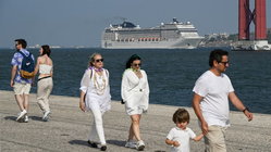 Cruise tipping charges are 'out of control,' say passengers as companies tout 'exceptional service' Church Find
