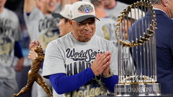 Dave Roberts calls criticism of Dodgers' spending 'lazy,' says rivals should 'look in the mirror' Church Find