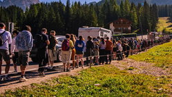 Thousands swarm stunning mountain escape as selfie tourism backlash erupts online Church Find